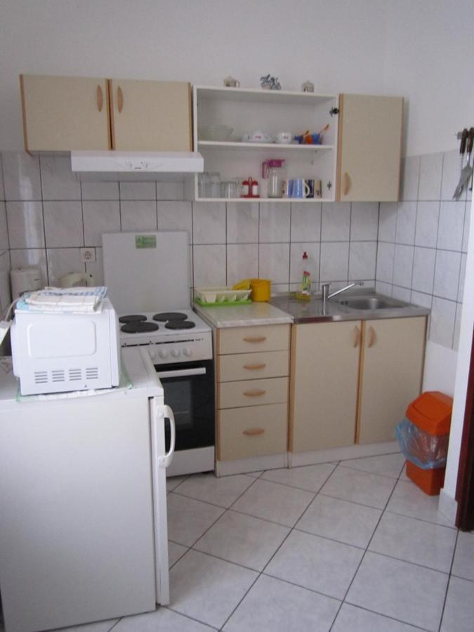 Apartmani Lukacic ビオグラード・ナ・モル エクステリア 写真