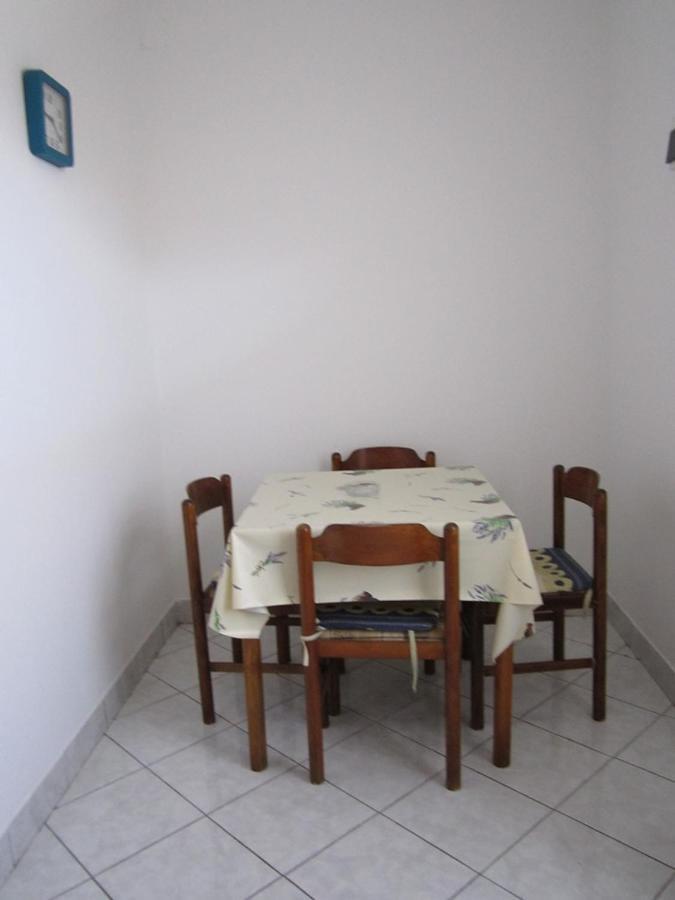 Apartmani Lukacic ビオグラード・ナ・モル エクステリア 写真